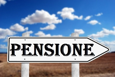 Pensioni 2019: Salvini illustra come funziona la Riforma con Quota 100