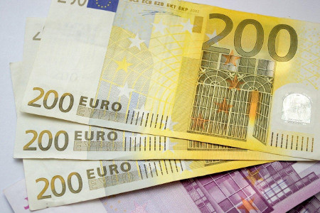Bonus da 200 euro e Reddito di Cittadinanza, ecco come si riceve